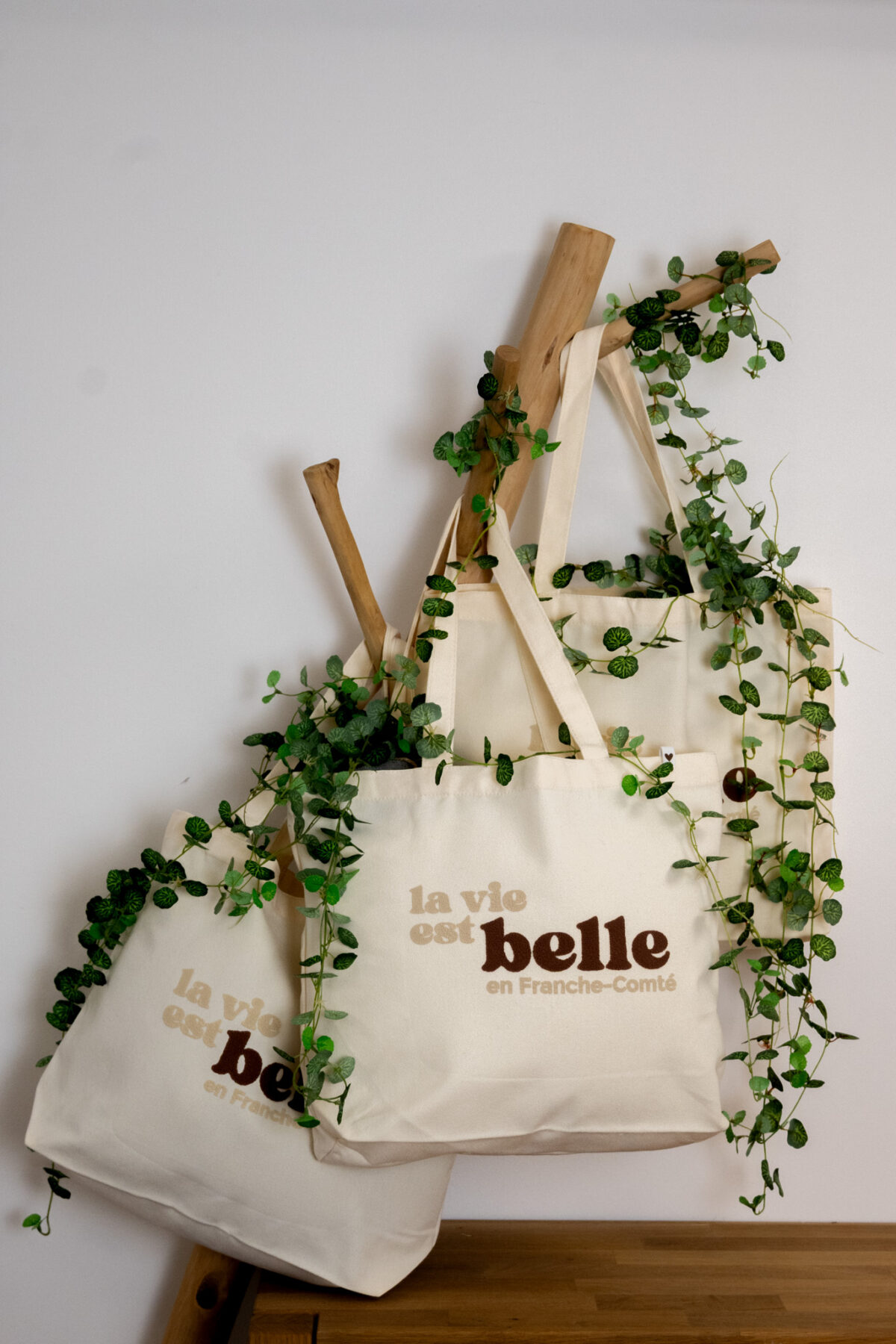 Tote-bag Marron « La vie est belle en Franche-Comté »