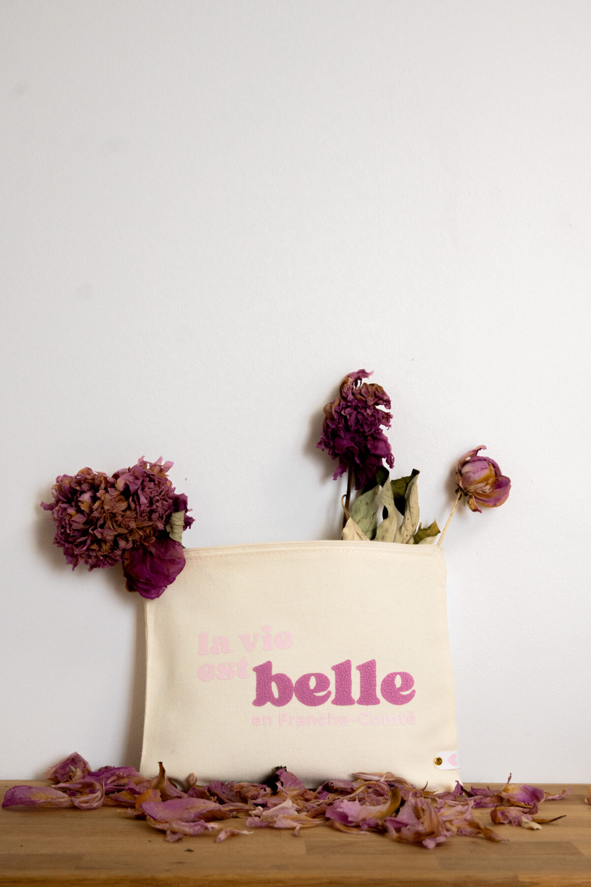 Trousse Rose « La vie est belle en Franche-Comté »